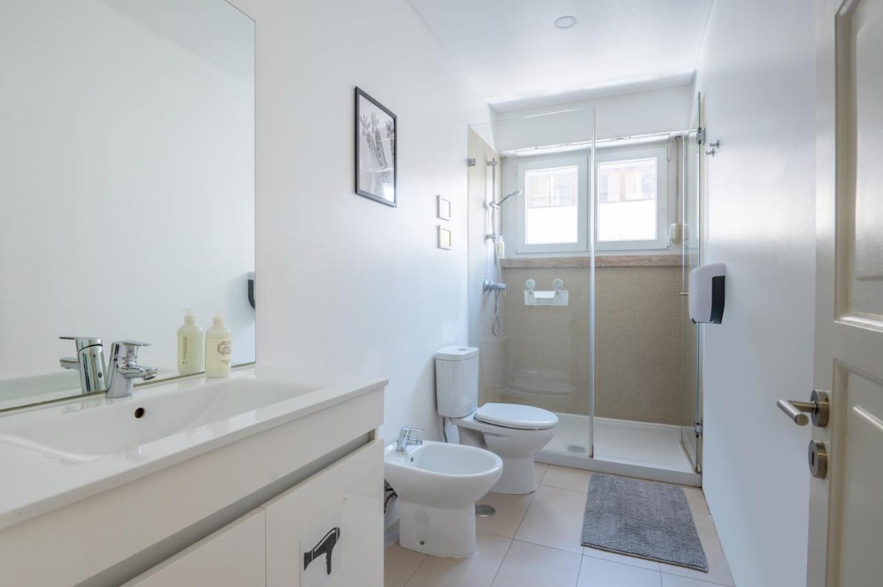 Dumont Lisbon Guesthouse Εξωτερικό φωτογραφία